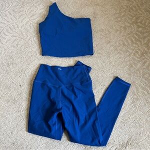 A&F YPB Workout Set LEGGINGS SIZE SMALL, TOP SIZE MEDIUM
